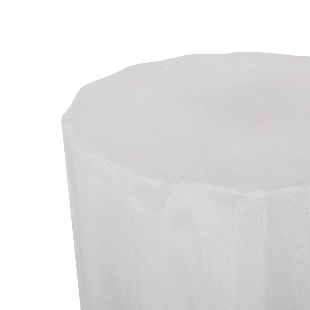 Concrete side table wave edge